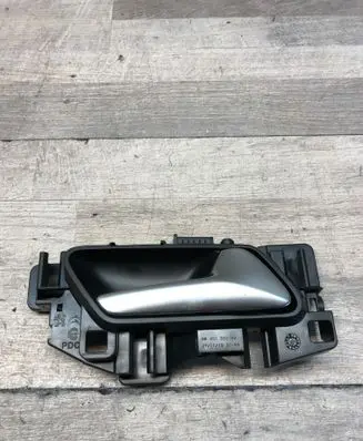 Peugeot 5008 Front door interior handle A006AB01