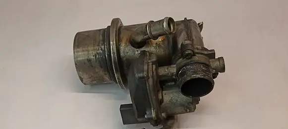 Volkswagen PASSAT B8 EGR valve cooler 04L131501C