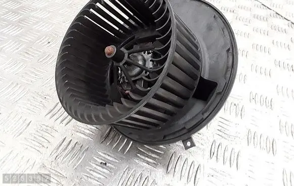 Mercedes-Benz A W169 Heater fan/blower A1698200642
