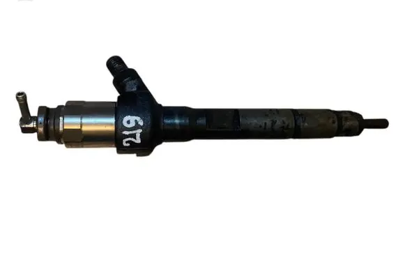 Mazda 6 Fuel injector R2AA13H50 HM014228 A2E0E7E8