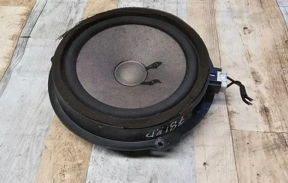 Ford C-MAX I Front door speaker 8A6T18808AC 451996 1H503B