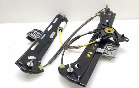 Mercedes-Benz CLS C218 X218 Rear window lifting mechanism without motor 918244101
