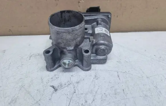Smart ForTwo II Electric throttle body valve 161203912RA
