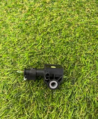 Mercedes-Benz S W222 Airbag deployment crash/impact sensor 2229051400