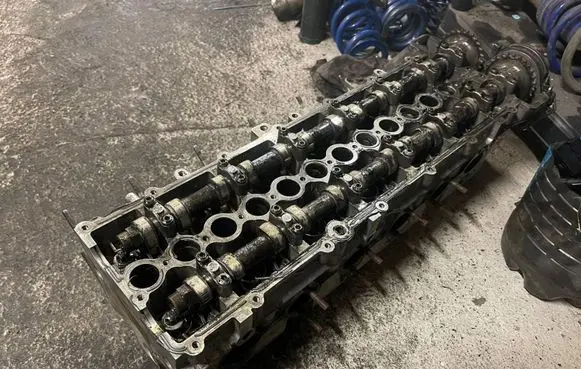 BMW X5 E53 Engine head M57D30