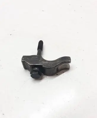 Opel Astra H Fuel Injector clamp holder