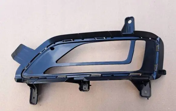Hyundai Tucson TL Front bumper lower grill 86525-D7530