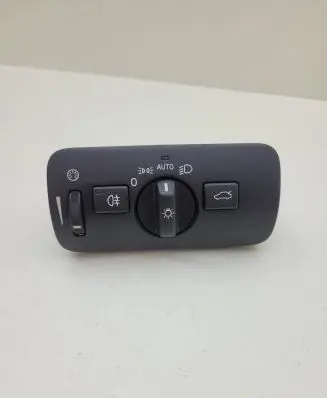 Volvo V40 Light switch 31443831