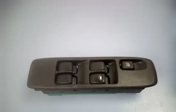 Mitsubishi Pajero Electric window control switch MR551244