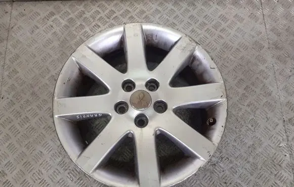 Mitsubishi Grandis R17 alloy rim 
