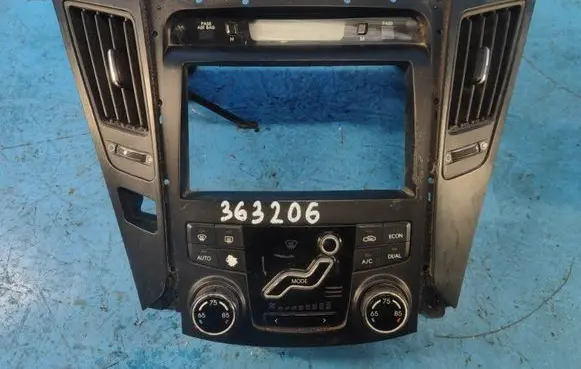 Hyundai Sonata Air conditioning/heating control unit 972504R100