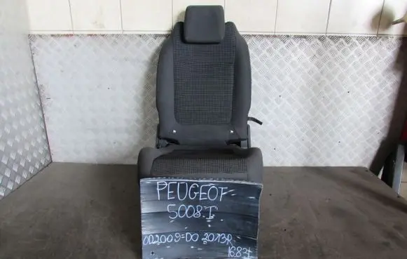Peugeot 5008 Front driver seat 