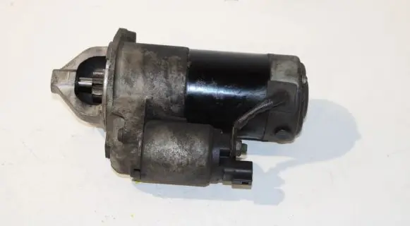 Hyundai i30 Starter motor 361002A100
