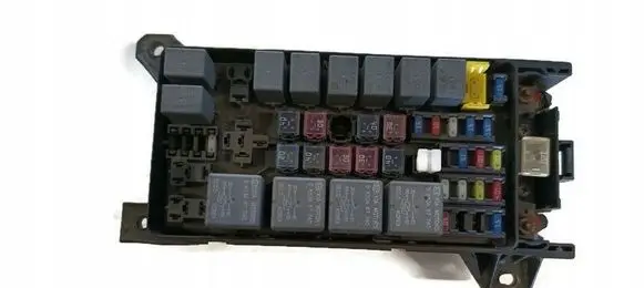 KIA Sorento Fuse box set 103KW