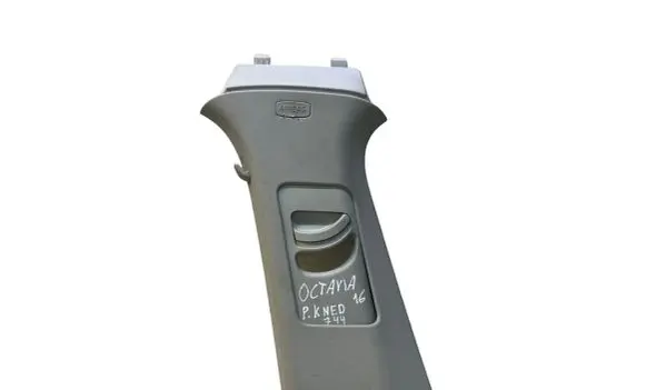 Skoda Octavia Mk3 (5E) (B) pillar trim (top) 5E0868315 5E0867293