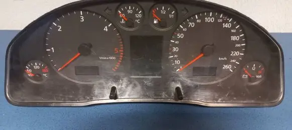 Audi A6 S6 C5 4B Speedometer (instrument cluster) 4B0920930K 110008948001