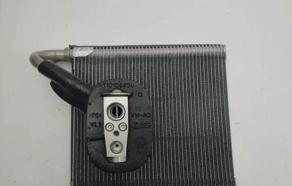 Audi Q3 F3 Air conditioning (A/C) radiator (interior) 5Q0816679C