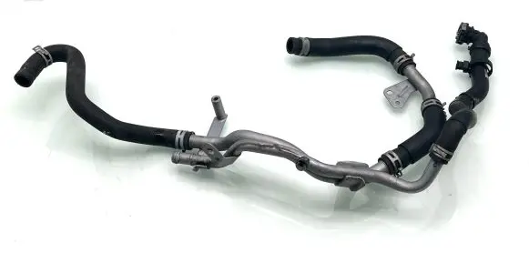 Nissan Navara D23 Engine coolant pipe/hose