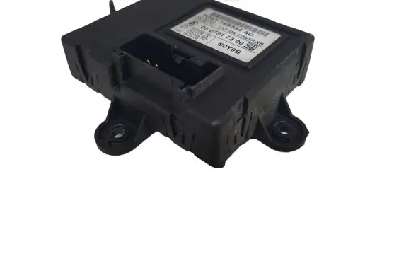 Ford Mondeo MK IV Door control unit/module 7G9T14B534AD 0507917300 72063