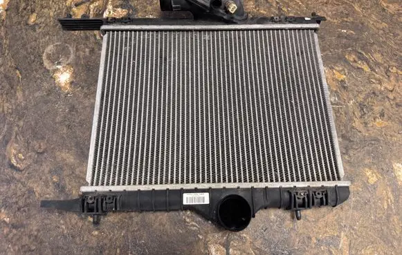 Volvo S40, V40 Intercooler radiator ETP8165 990927
