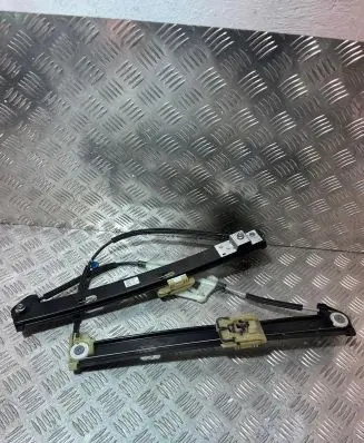 Seat Leon IV Front door window regulator with motor 5FA837461A
