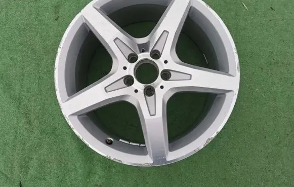 Mercedes-Benz SLK R172 R18 alloy rim A172401272