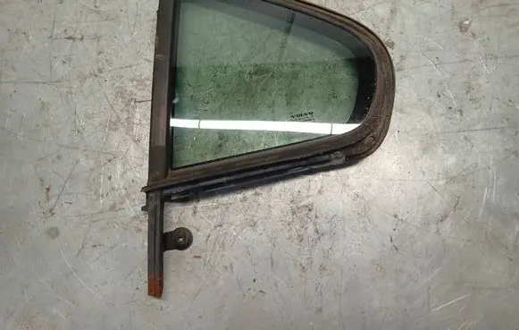 Volvo S60 Rear vent window glass 