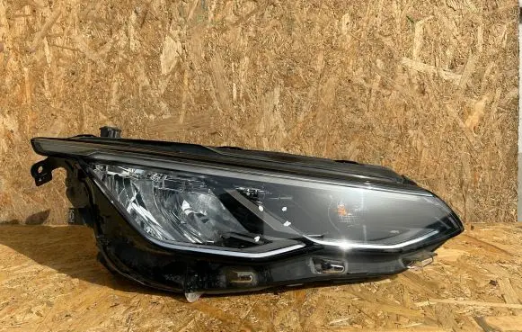 Volkswagen Golf VIII Headlight/headlamp 5H1941006 3702558