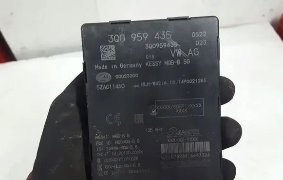 Volkswagen PASSAT B8 Keyless (KESSY) go control unit/module 3Q0959435