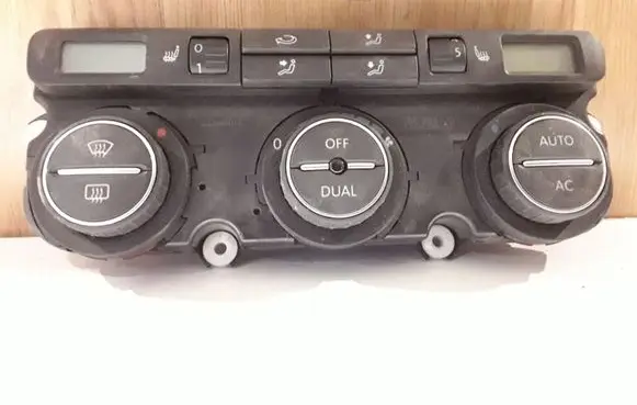 Volkswagen Tiguan Climate control unit 1K0907044DE