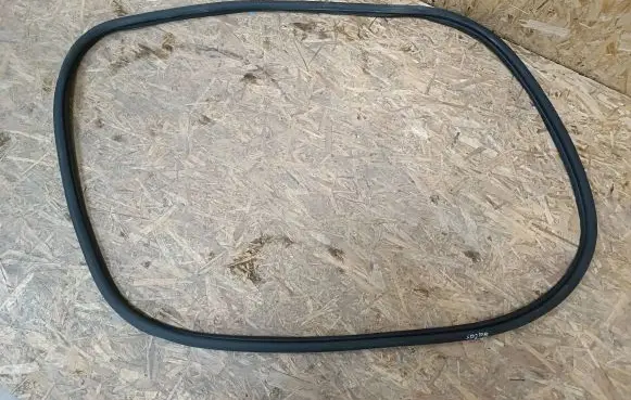 Citroen DS4 Loading door rubber seal (on body) 