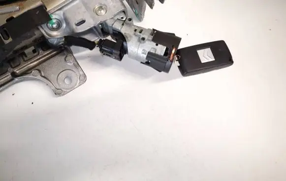 Citroen C4 I Ignition lock