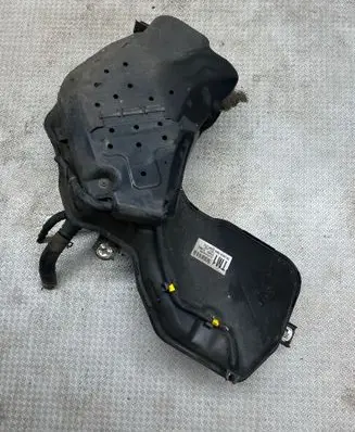 Hyundai Santa Fe AdBlue liquid reservoir 31500S1900 190216142328