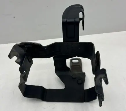 Volvo V60 Power steering pump mounting bracket 31329016
