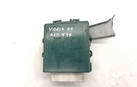 Toyota Yaris Other devices 859800D010