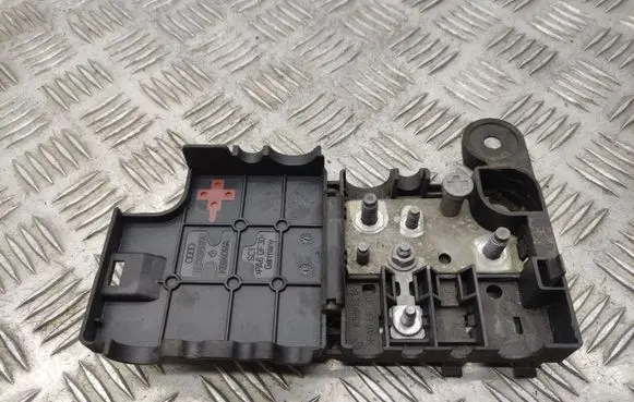 Audi A4 S4 B8 8K Positive wiring loom 8K0937517A