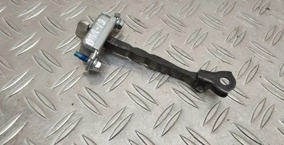 Toyota Yaris Front door check strap stopper