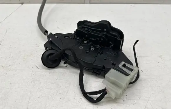 Mercedes-Benz CLA C118 X118 Rear door lock A0997303701