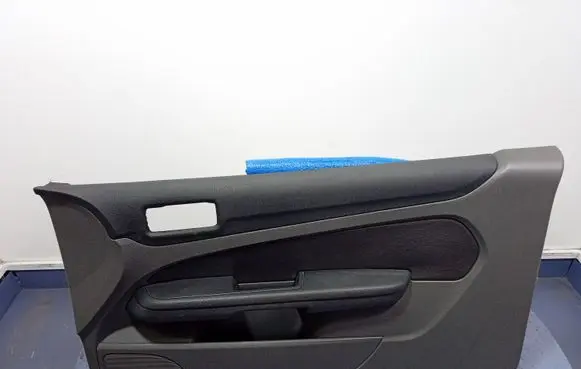 Ford Focus Door card panel trim set 6N41L23942A
