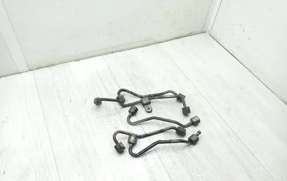 Mercedes-Benz C W204 Fuel injector supply line/pipe 