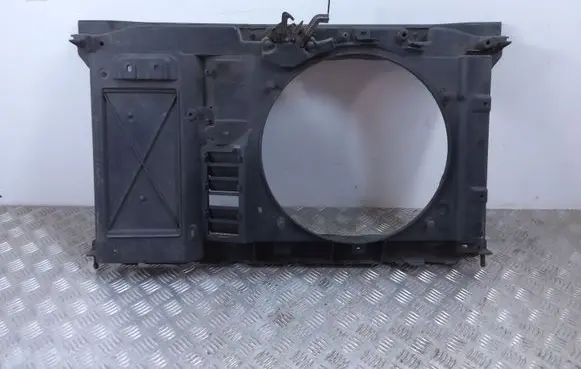 Peugeot 308 Radiator support slam panel