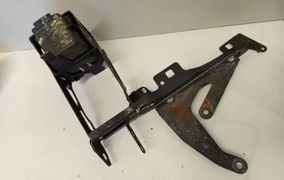 BMW 1 F20 F21 Headlight/headlamp mounting bracket KA988540602 KA98854060305 KA988540603