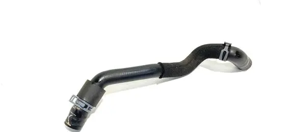 Engine coolant pipe/hose