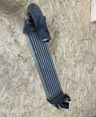 Volvo V50 Intercooler air channel guide 01S00ZN0CGZ