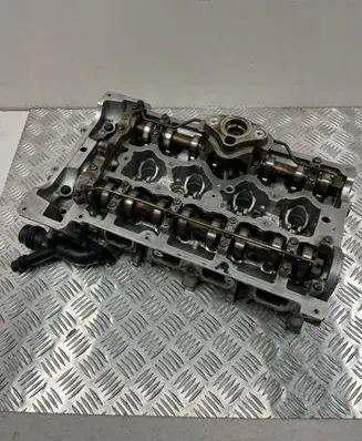 BMW 5 E60 E61 Engine head 7559168