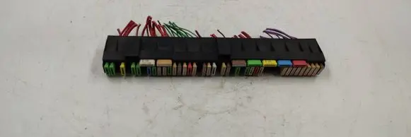 BMW 5 E39 Fuse module