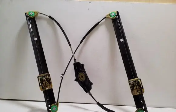 Audi Q5 SQ5 Front window lifting mechanism without motor 8R0837462J