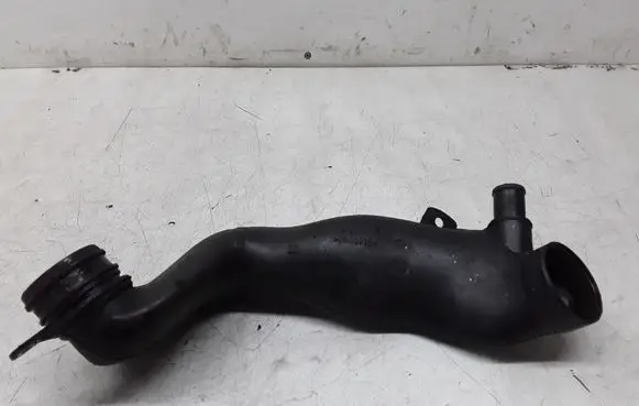 Peugeot Expert Turbo air intake inlet pipe/hose 972460