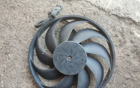 Peugeot Expert Electric radiator cooling fan