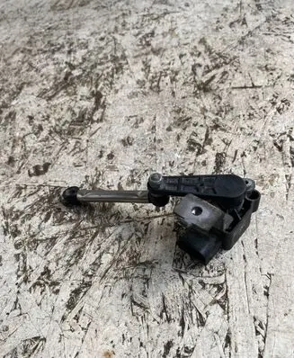 BMW X6 E71 Headlight/headlamp level sensor 6785206